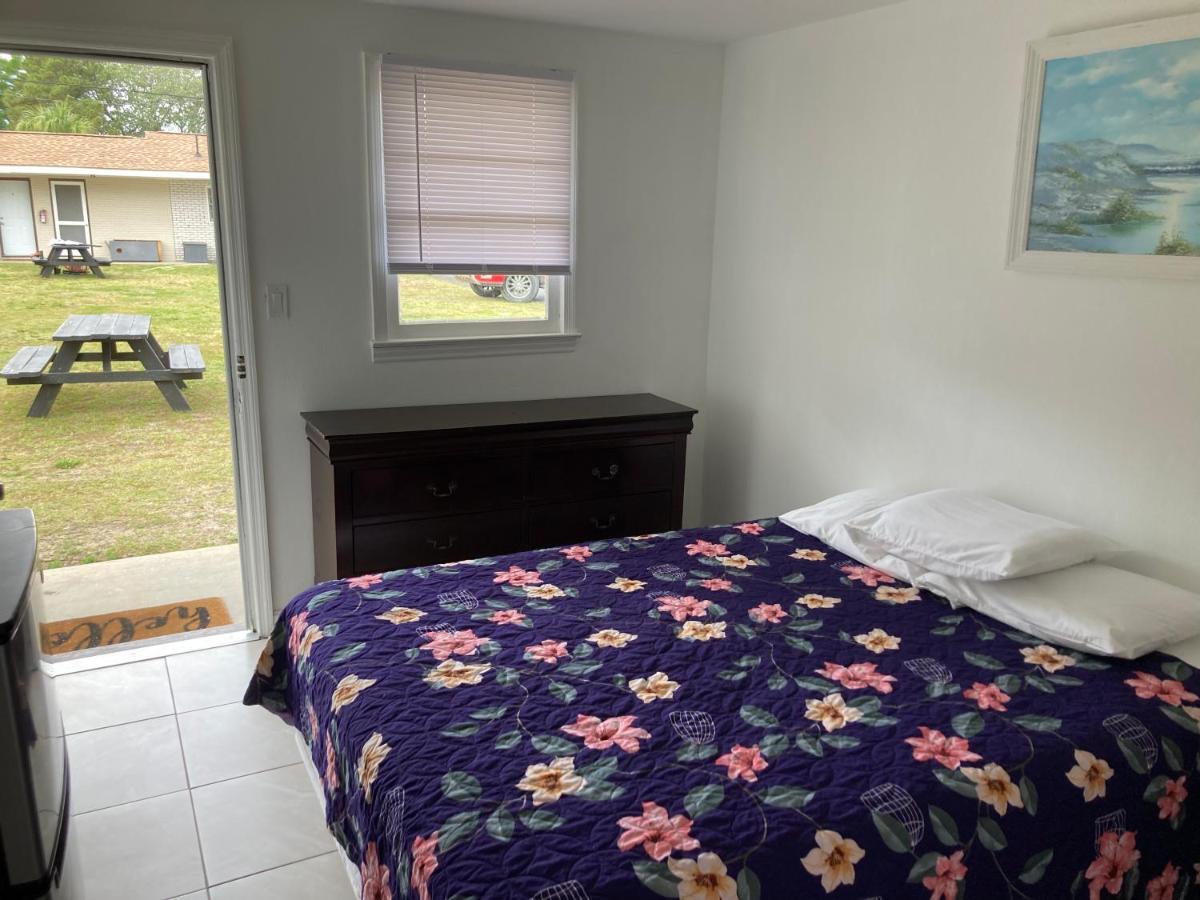 Riviera Motor Lodge Atlantic Beach Dış mekan fotoğraf